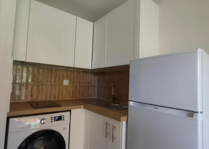 à à Pied&terrasse Hyères